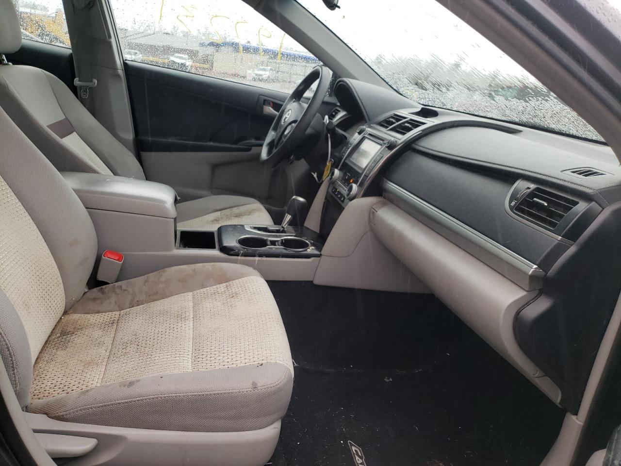 Photo 5 from auction – 2014 TOYOTA CAMRY L with VIN 4T1BF1FK5EU766694