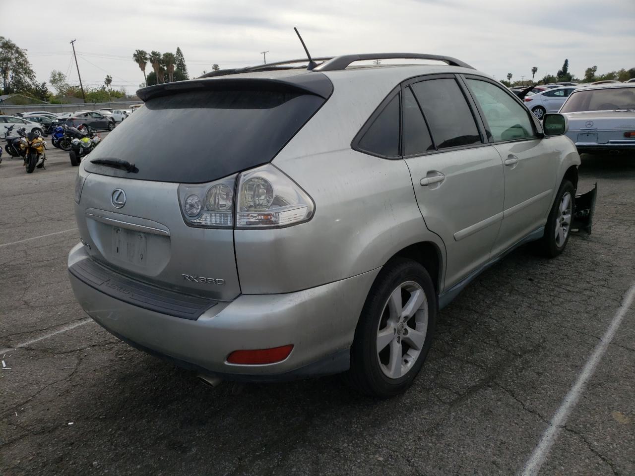 Photo 4 from auction – 2006 LEXUS RX 330 with VIN 2T2GA31U46C043300