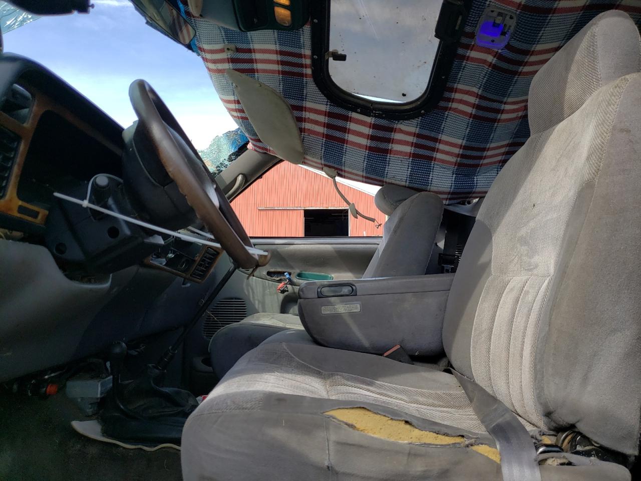 Photo 5 from auction – 1996 DODGE RAM 2500 with VIN 1B7KF23C6TJ124376
