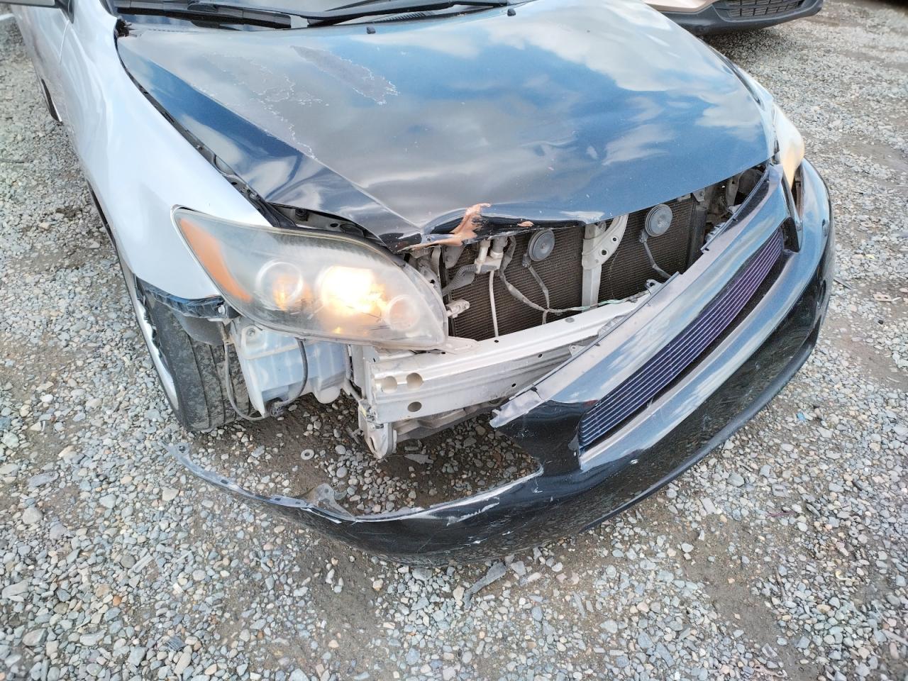 Photo 9 from auction – 2010 SCION TC with VIN JTKDE3B70A0314305