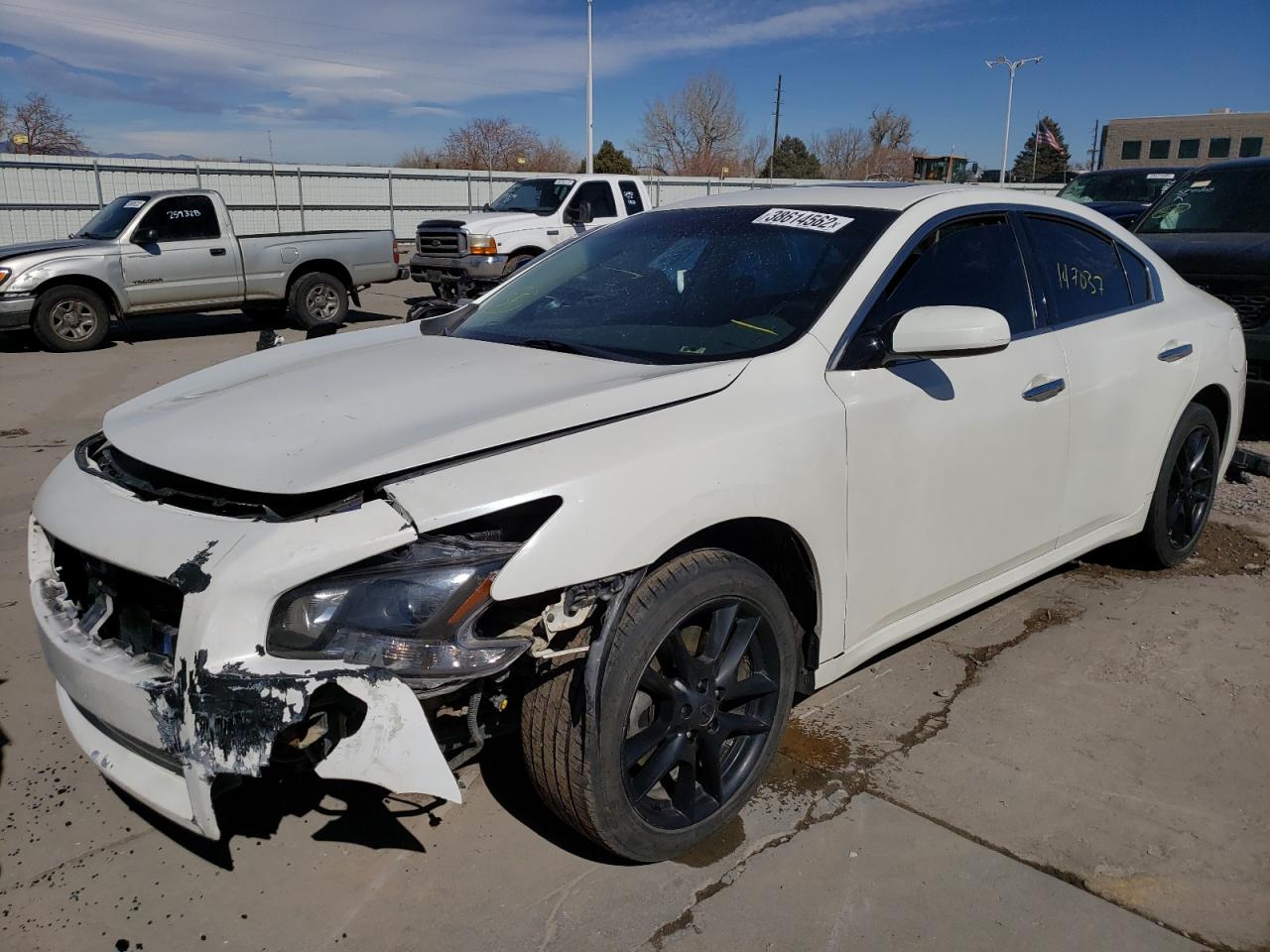 Photo 2 from auction – 2014 NISSAN MAXIMA S with VIN 1N4AA5AP1EC453968