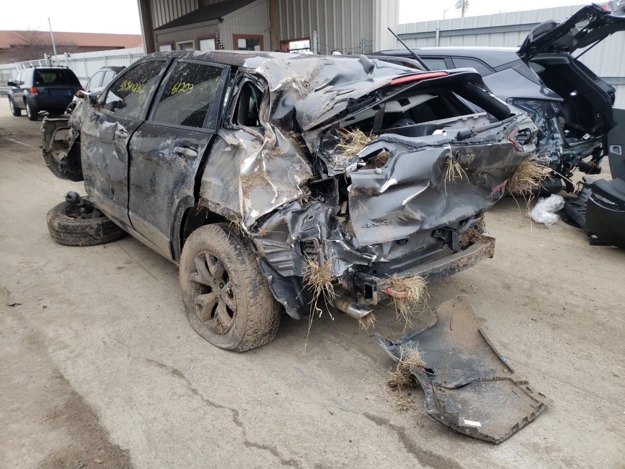 Photo 3 from auction – 2016 JEEP CHEROKEE T with VIN 1C4PJMBS4GW332676