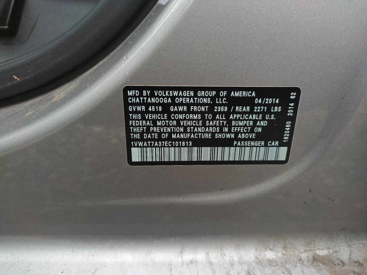 Photo 10 from auction – 2014 VOLKSWAGEN PASSAT S with VIN 1VWAT7A37EC101813