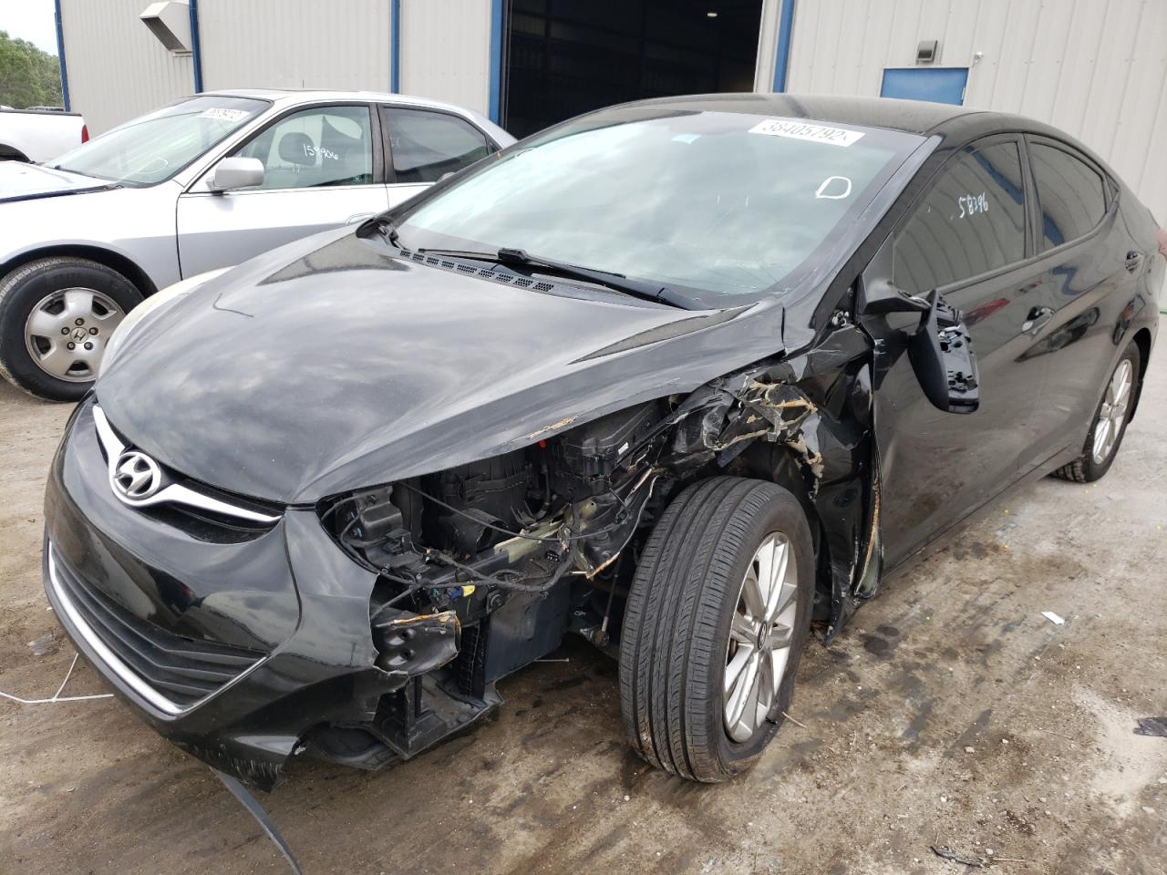Photo 9 from auction – 2016 HYUNDAI ELANTRA SE with VIN 5NPDH4AE7GH763822