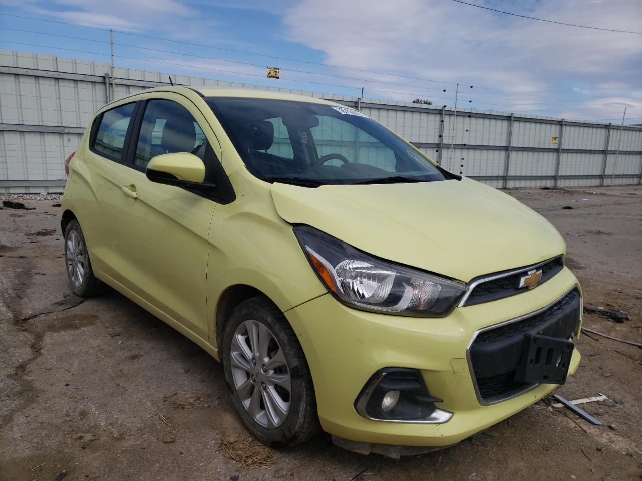 CHEVROLET SPARK 1LT 2017 with VIN KL8CD6SA9HC721575 - Photo from auction
