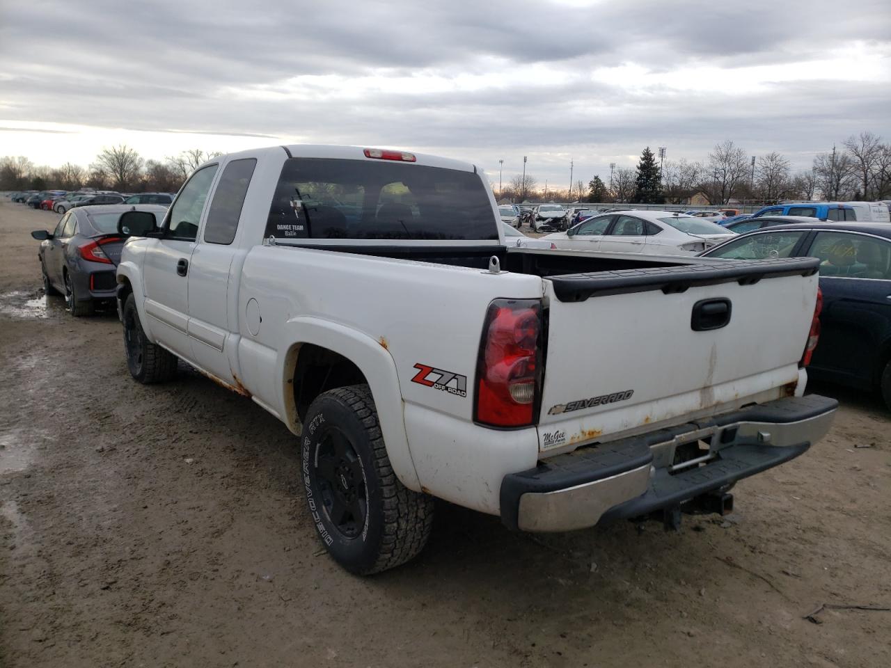Photo 3 from auction – 2006 CHEVROLET silverado with VIN 1GCEK19BX6E181050