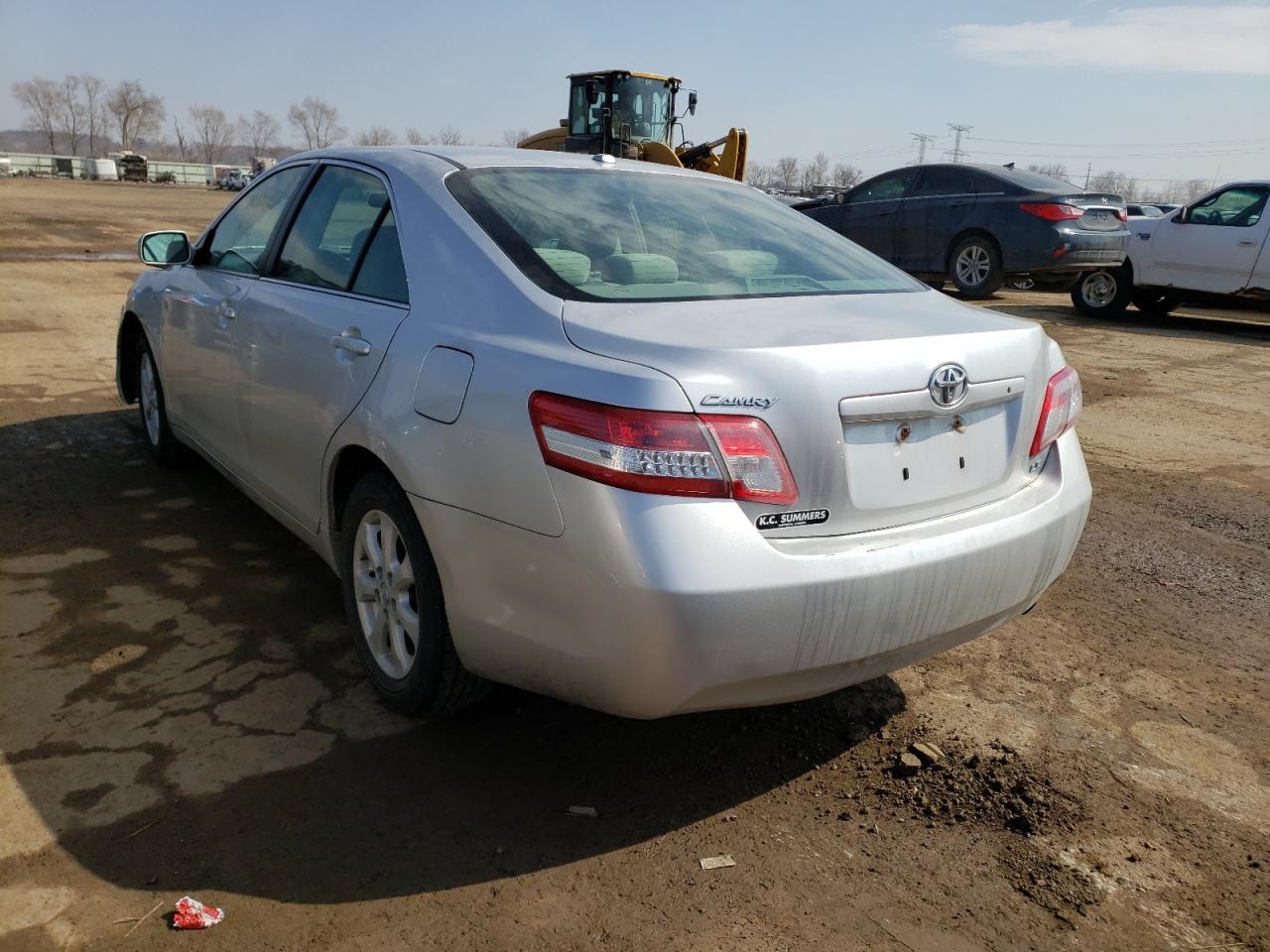 Photo 3 from auction – 2010 TOYOTA CAMRY BASE with VIN 4T1BF3EK5AU060266