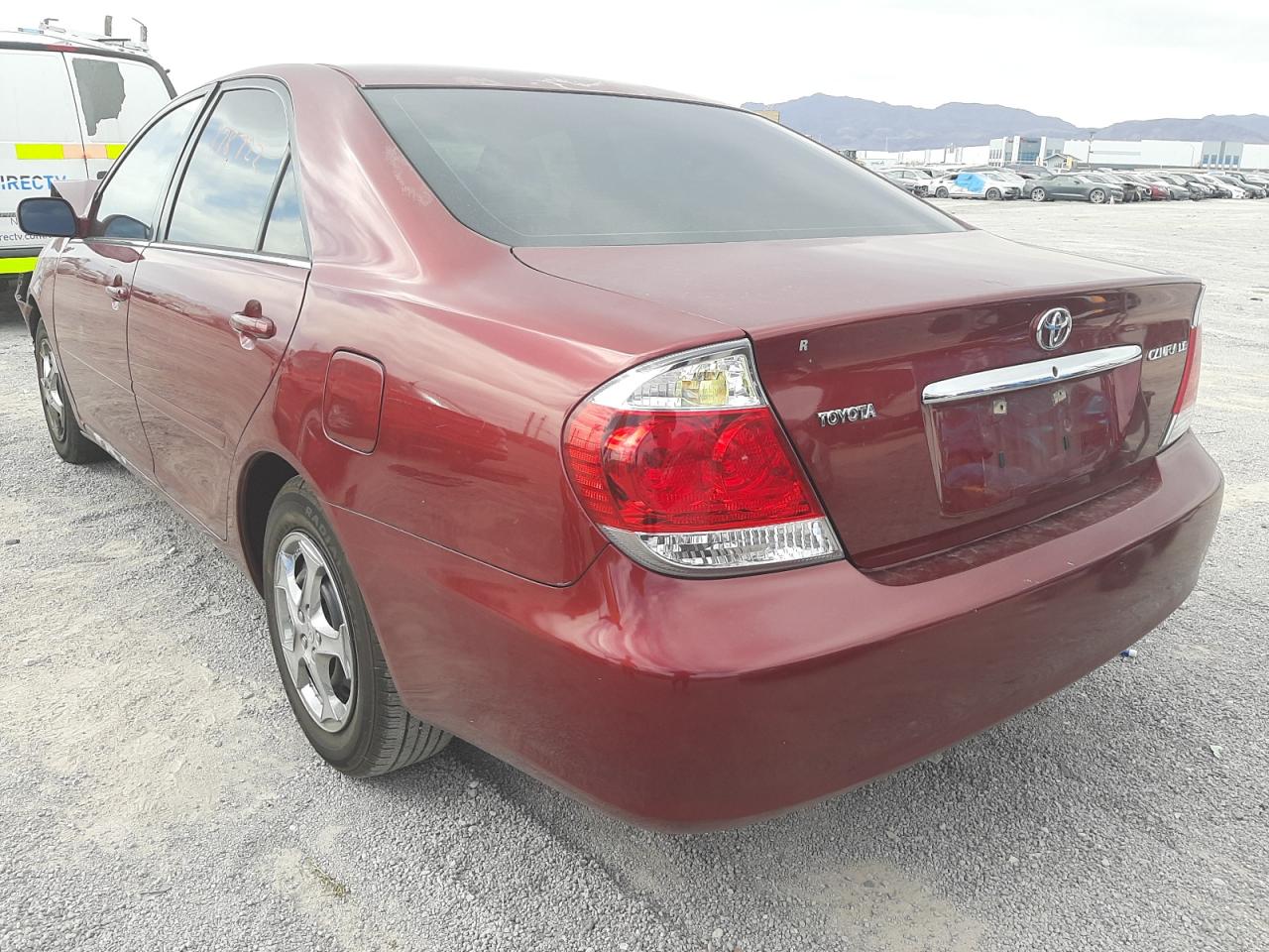 Photo 3 from auction – 2005 TOYOTA CAMRY LE with VIN 4T1BE32K85U080847