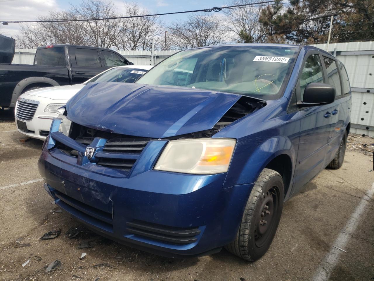 Photo 2 from auction – 2010 DODGE GRAND CARA with VIN 2D4RN4DE5AR318731