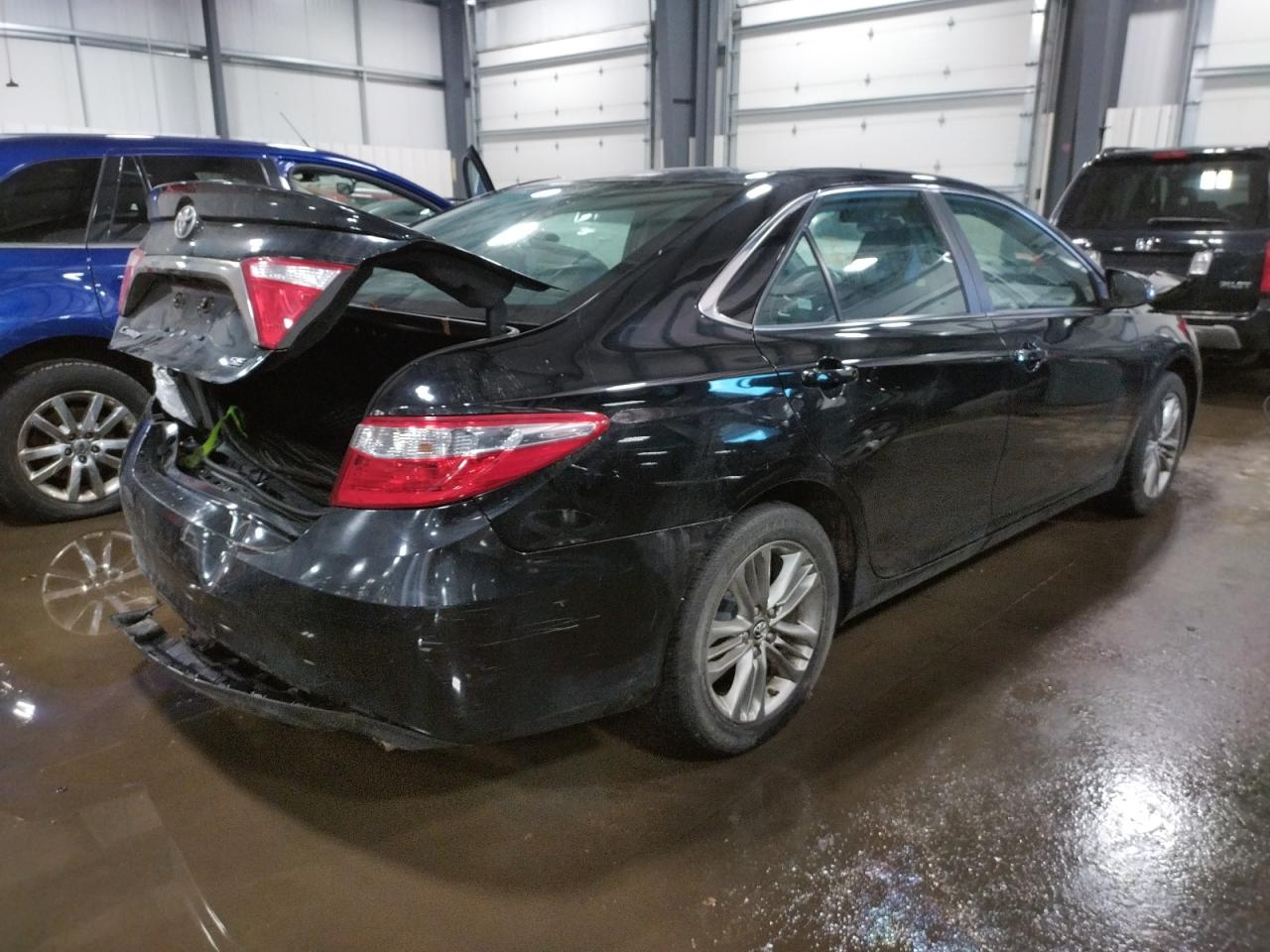 Photo 4 from auction – 2015 TOYOTA CAMRY LE with VIN 4T1BF1FK9FU034411