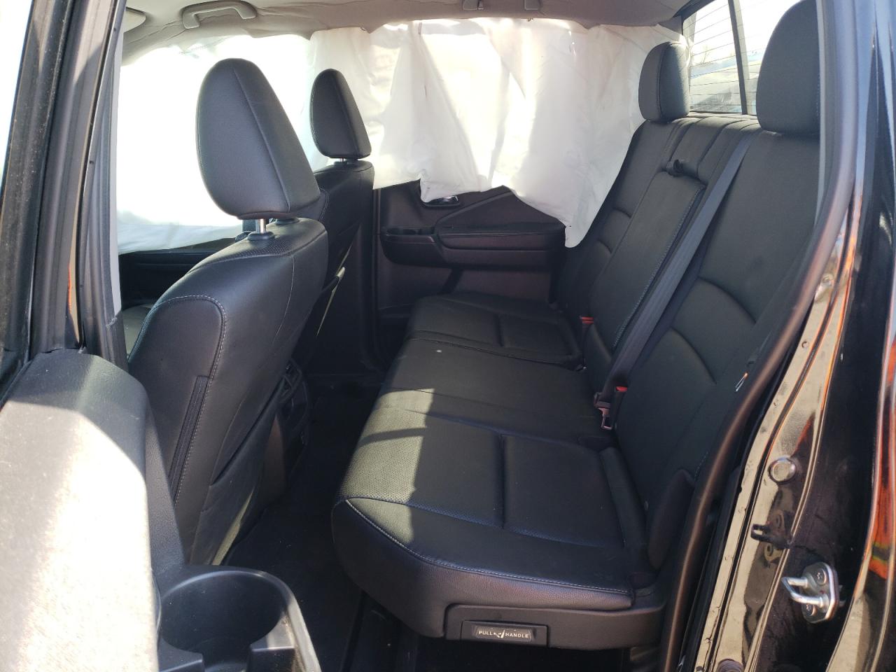 Photo 6 from auction – 2019 HONDA RIDGELINE with VIN 5FPYK3F63KB028266