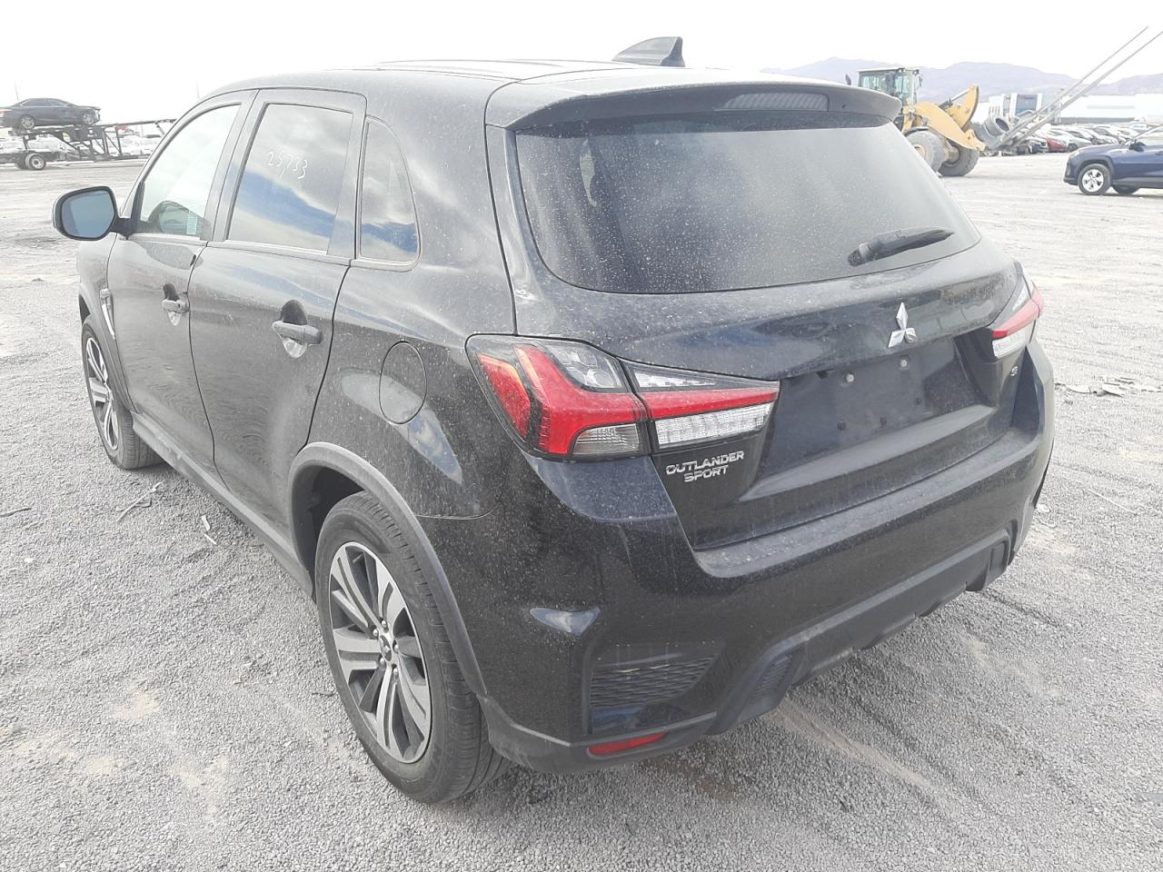 Photo 3 from auction – 2021 MITSUBISHI OUTLANDER with VIN JA4APVAU0MU015492