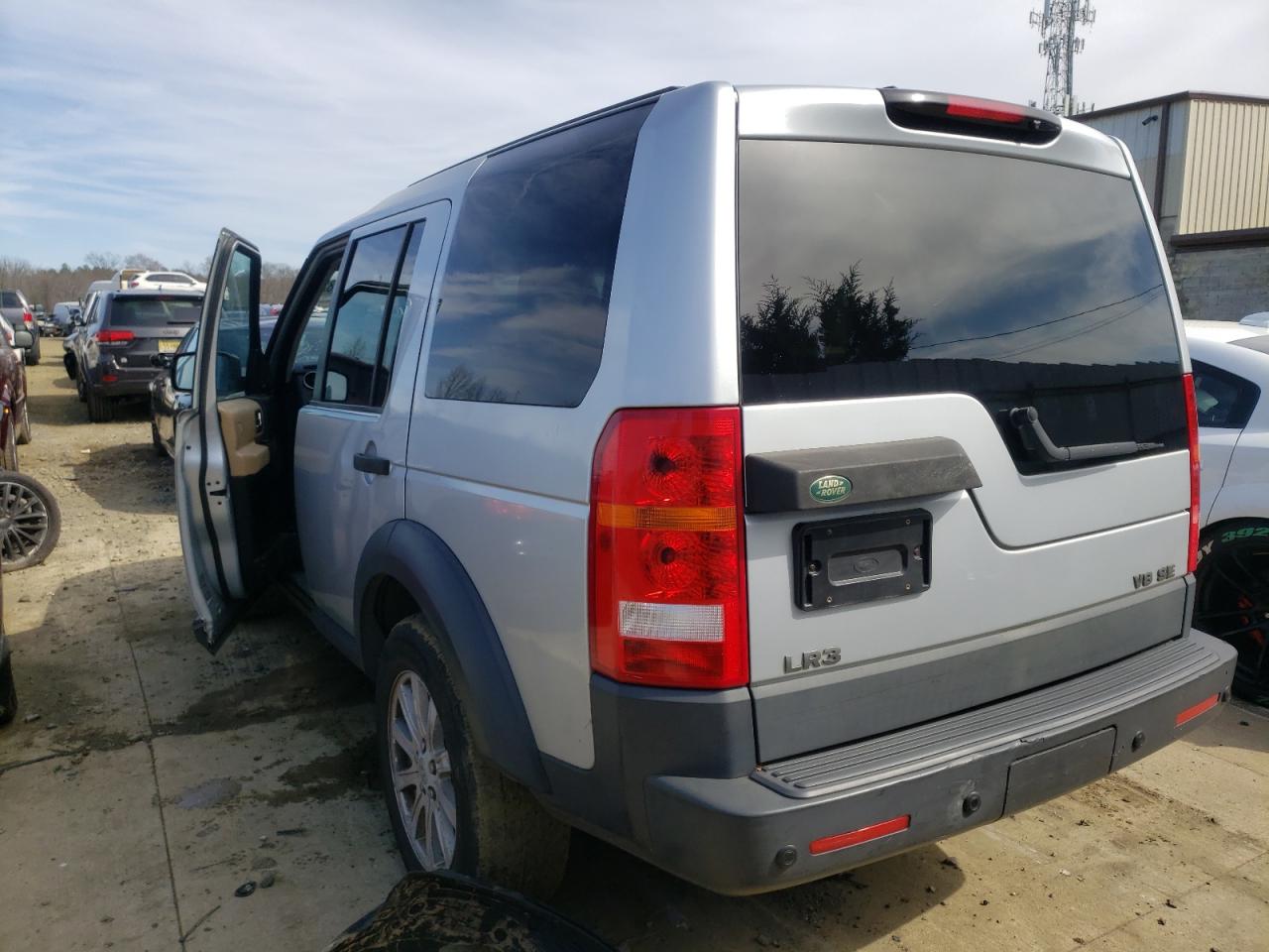 Photo 3 from auction – 2007 LAND ROVER LR3 SE with VIN SALAE25417A422384