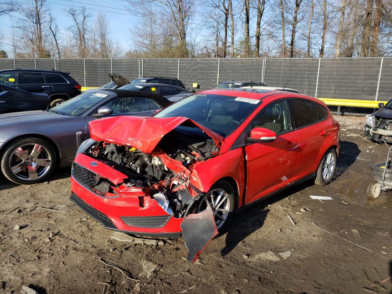 Photo 2 from auction – 2016 FORD FOCUS SE with VIN 1FADP3K21GL351916