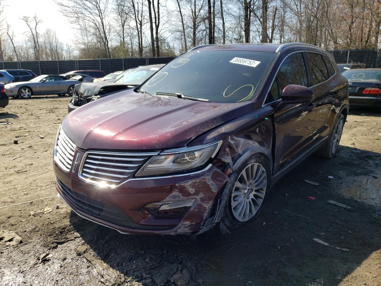 Photo 2 from auction – 2017 LINCOLN 2DOOR with VIN 5LMCJ3C91HUL49641