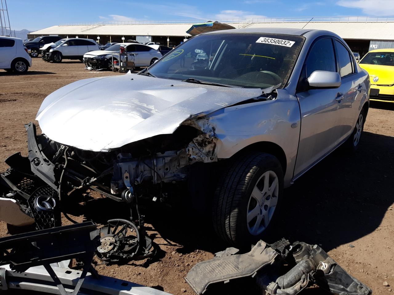 Photo 2 from auction – 2008 MAZDA 3 I with VIN JM1BK12F581822728