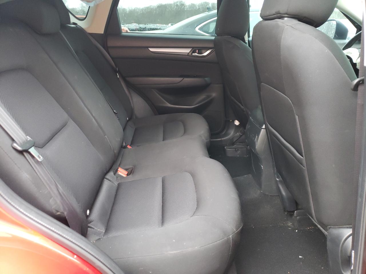 Photo 6 from auction – 2018 MAZDA CX-5 SPORT with VIN JM3KFABMXJ0318407