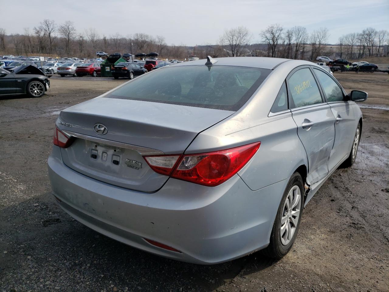 Photo 4 from auction – 2011 HYUNDAI SONATA GLS with VIN 5NPEB4AC1BH188324