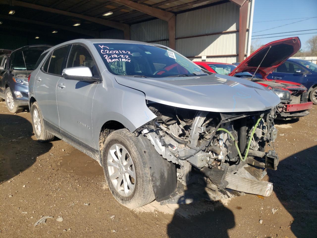 CHEVROLET EQUINOX LT 2018 with VIN 2GNAXJEV3J6143101 - Photo from auction
