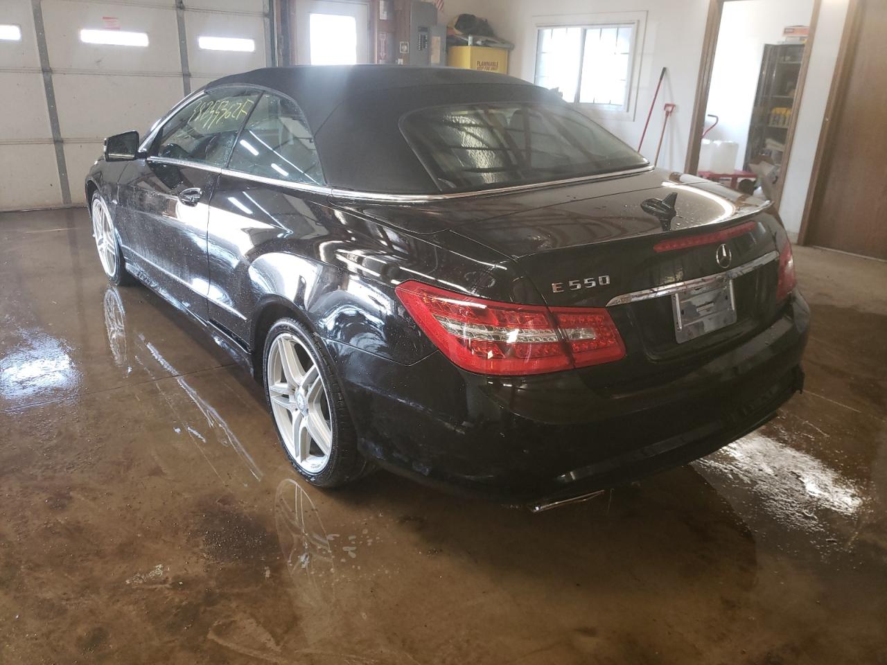 Photo 3 from auction – 2012 MERCEDES-BENZ E 550 with VIN WDDKK7DF8CF151427
