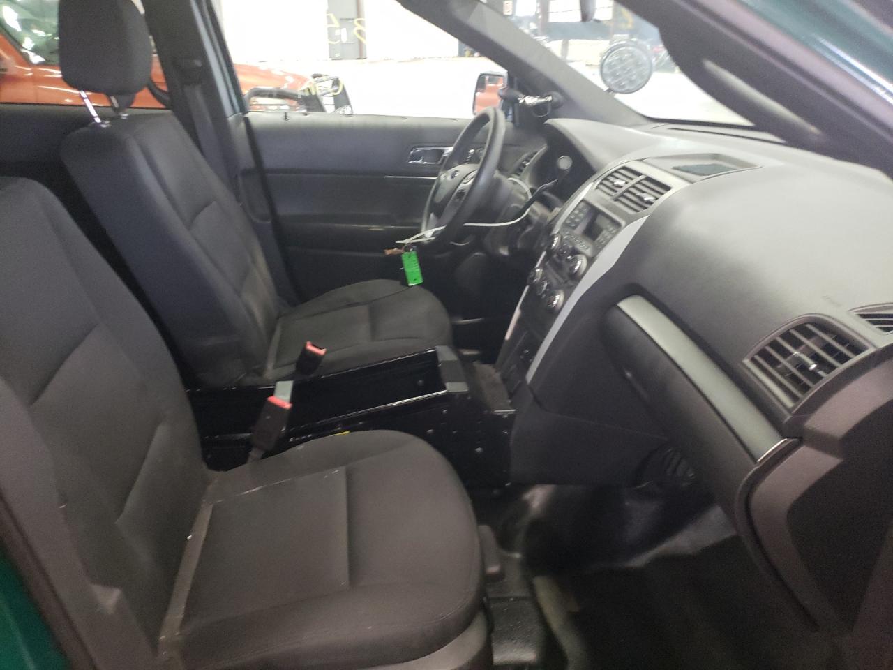 Photo 5 from auction – 2015 FORD EXPLORER P with VIN 1FM5K8ARXFGC17689