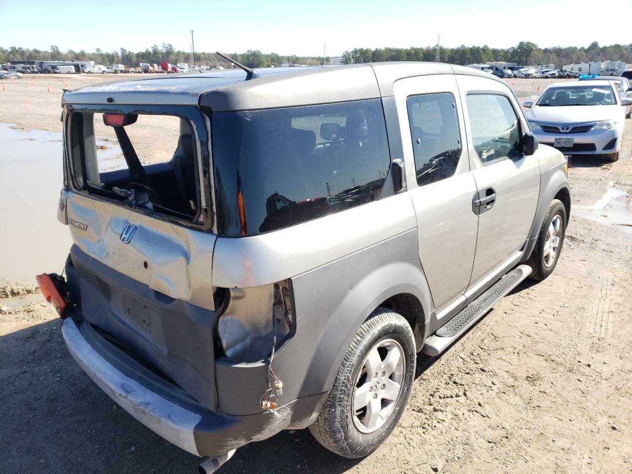 Photo 4 from auction – 2004 HONDA ELEMENT EX with VIN 5J6YH28614L034219