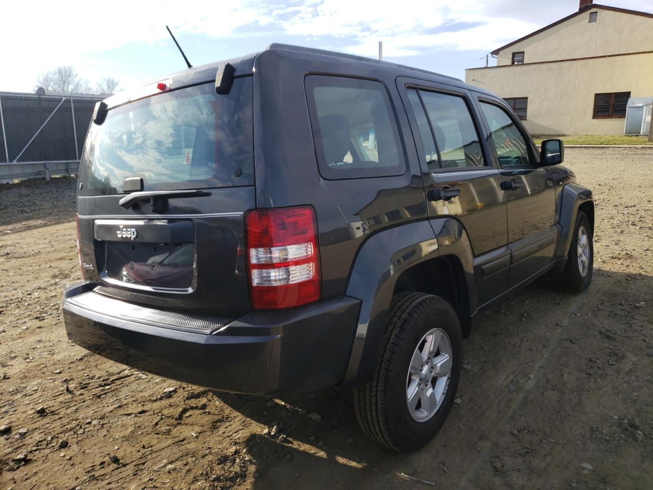 Photo 4 from auction – 2011 JEEP LIBERTY SP with VIN 1J4PN2GK6BW579802