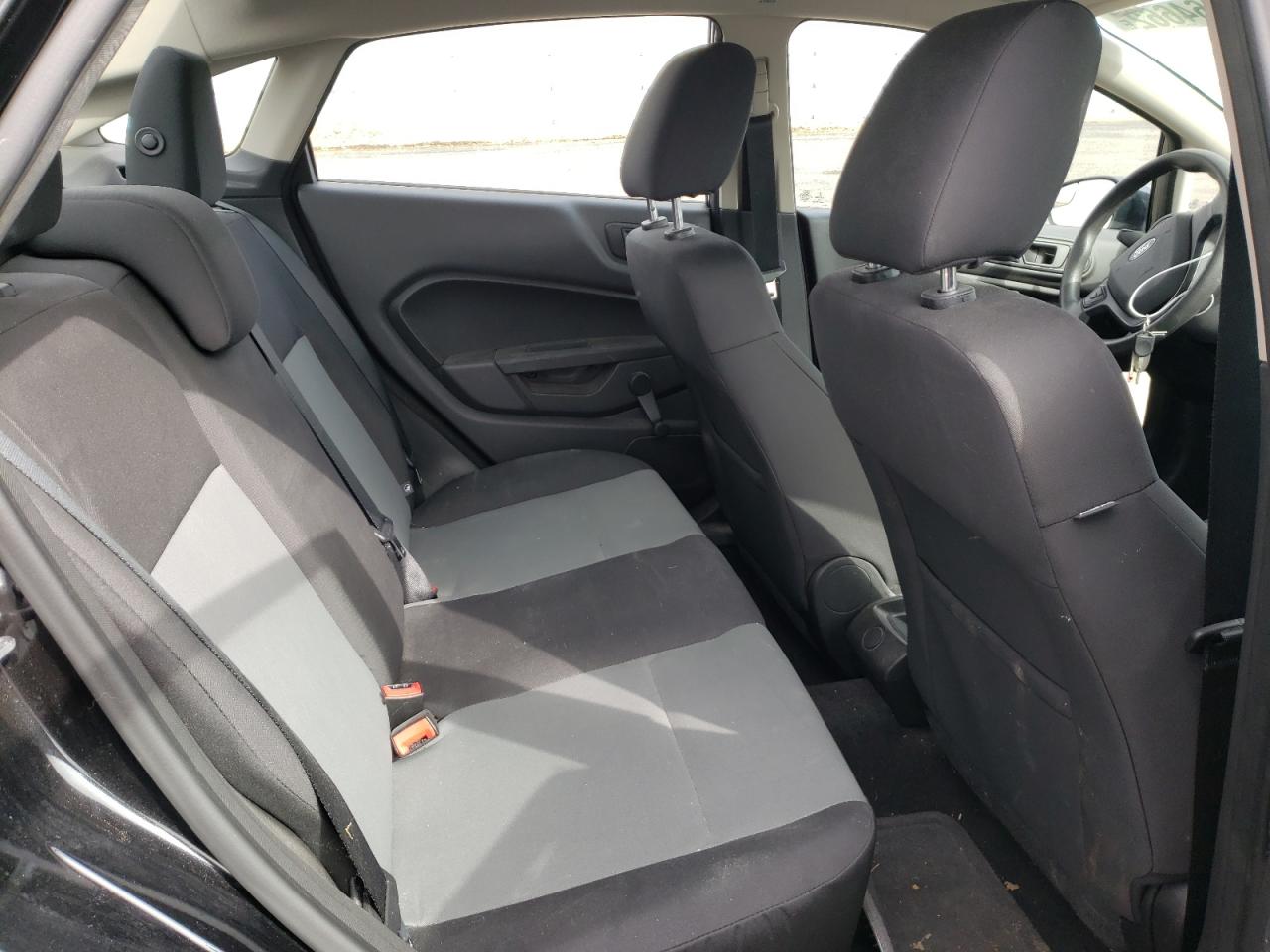 Photo 6 from auction – 2015 FORD FIESTA S with VIN 3FADP4AJ2FM223924