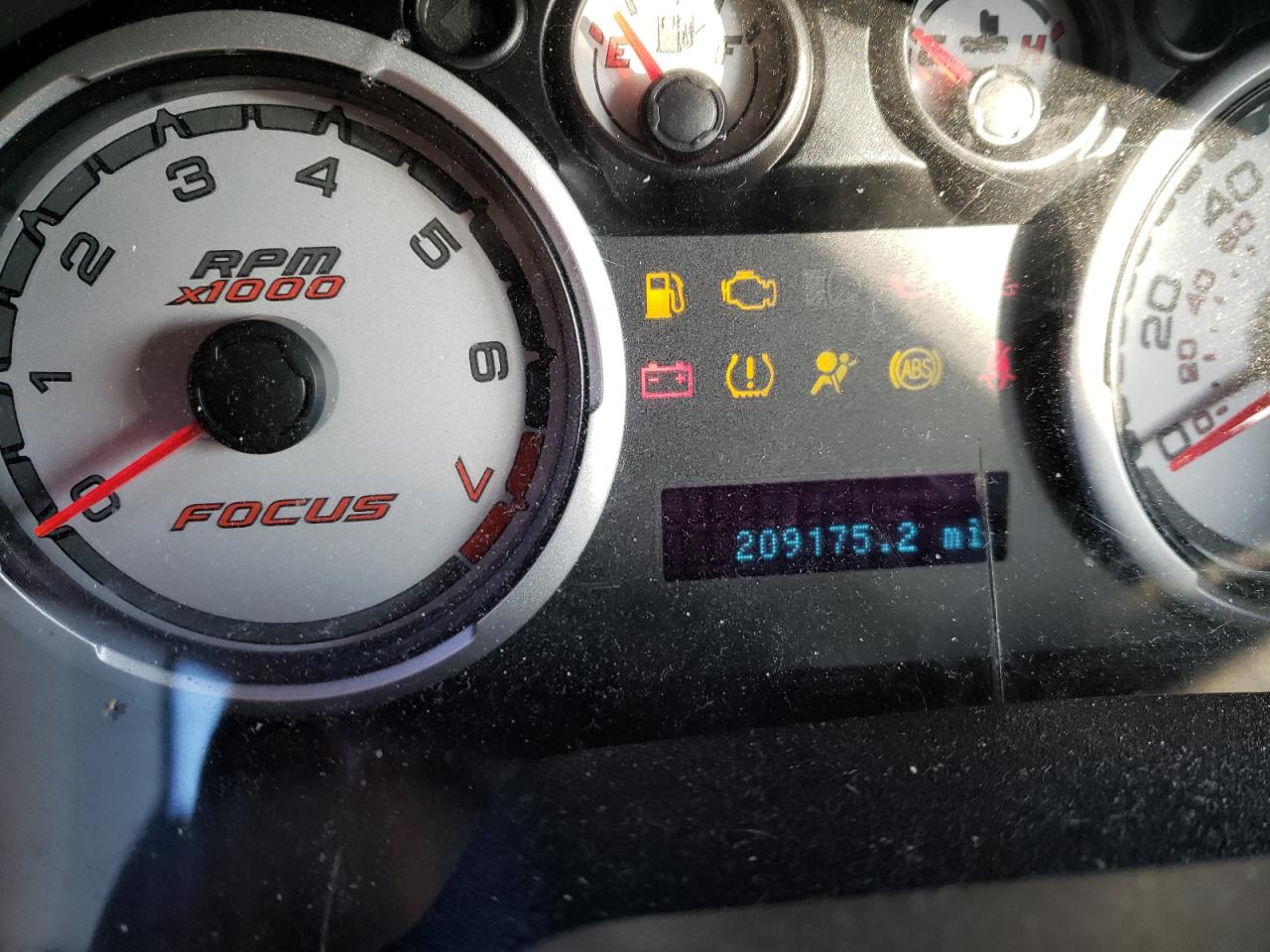 Photo 8 from auction – 2009 FORD FOCUS SE with VIN 1FAHP35N79W213726