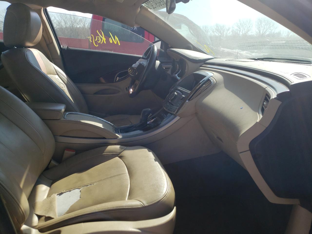 Photo 5 from auction – 2011 BUICK LACROSSE C with VIN 1G4GC5GD3BF214570