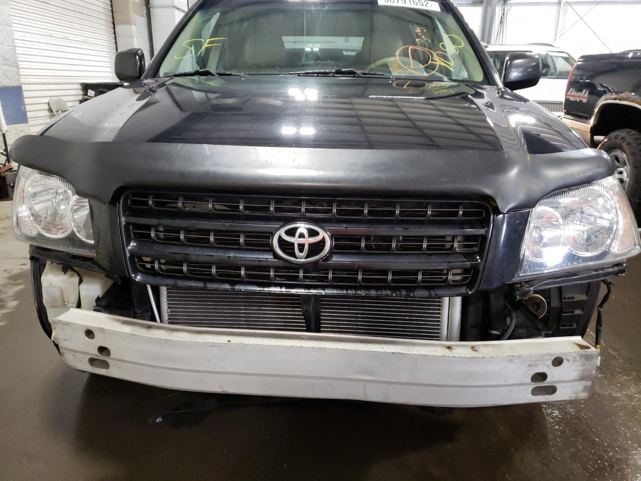 Photo 9 from auction – 2002 TOYOTA HIGHLANDER with VIN JTEGF21A820068660