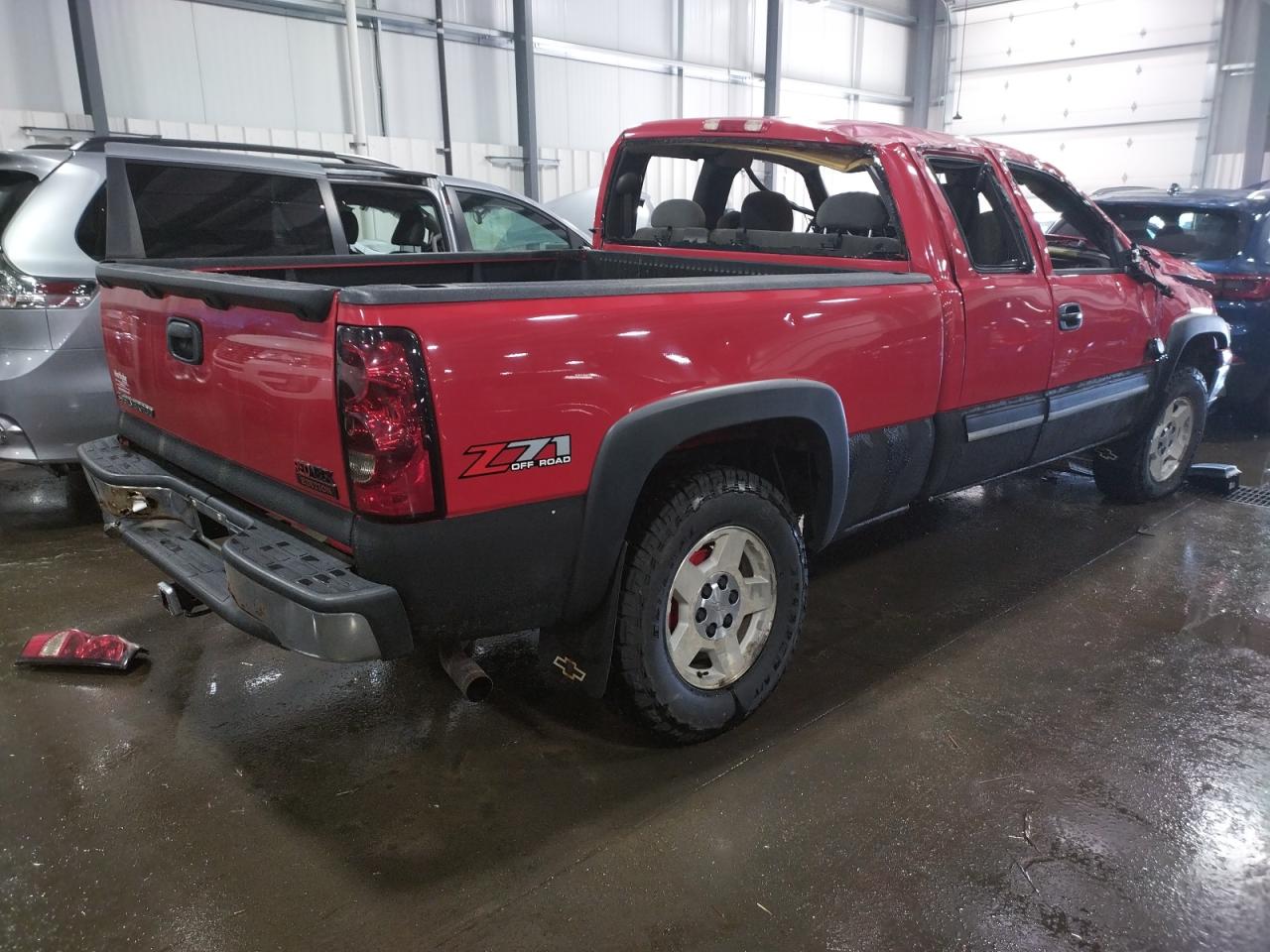 Photo 4 from auction – 2006 CHEVROLET SILVERADO with VIN 1GCEK19B06Z103689