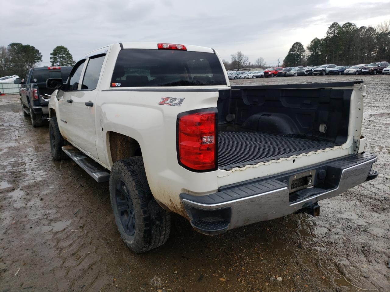 Photo 3 from auction – 2014 CHEVROLET SILVERADO with VIN 3GCUKREC4EG541557