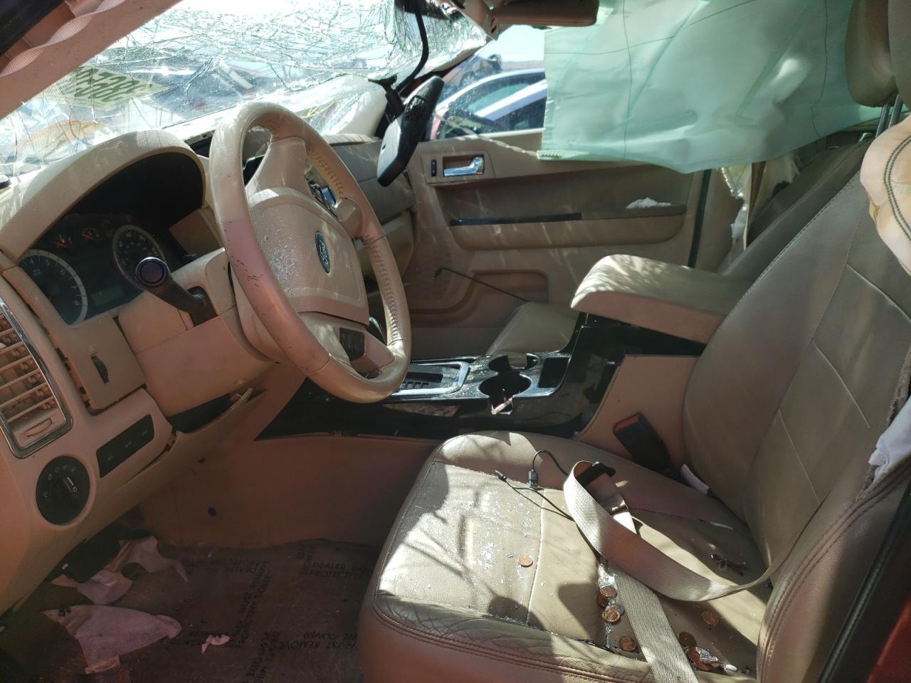 Photo 5 from auction – 2012 FORD ESCAPE LIM with VIN 1FMCU9EG8CKB83874