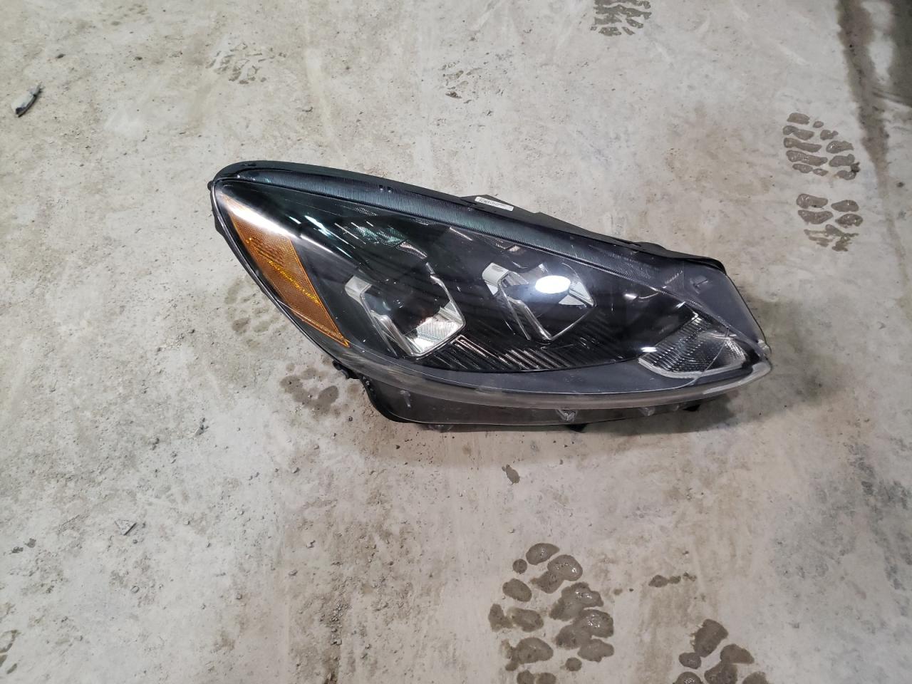Photo 9 from auction – 2020 FORD ESCAPE SE with VIN 1FMCU0BZ5LUB14016