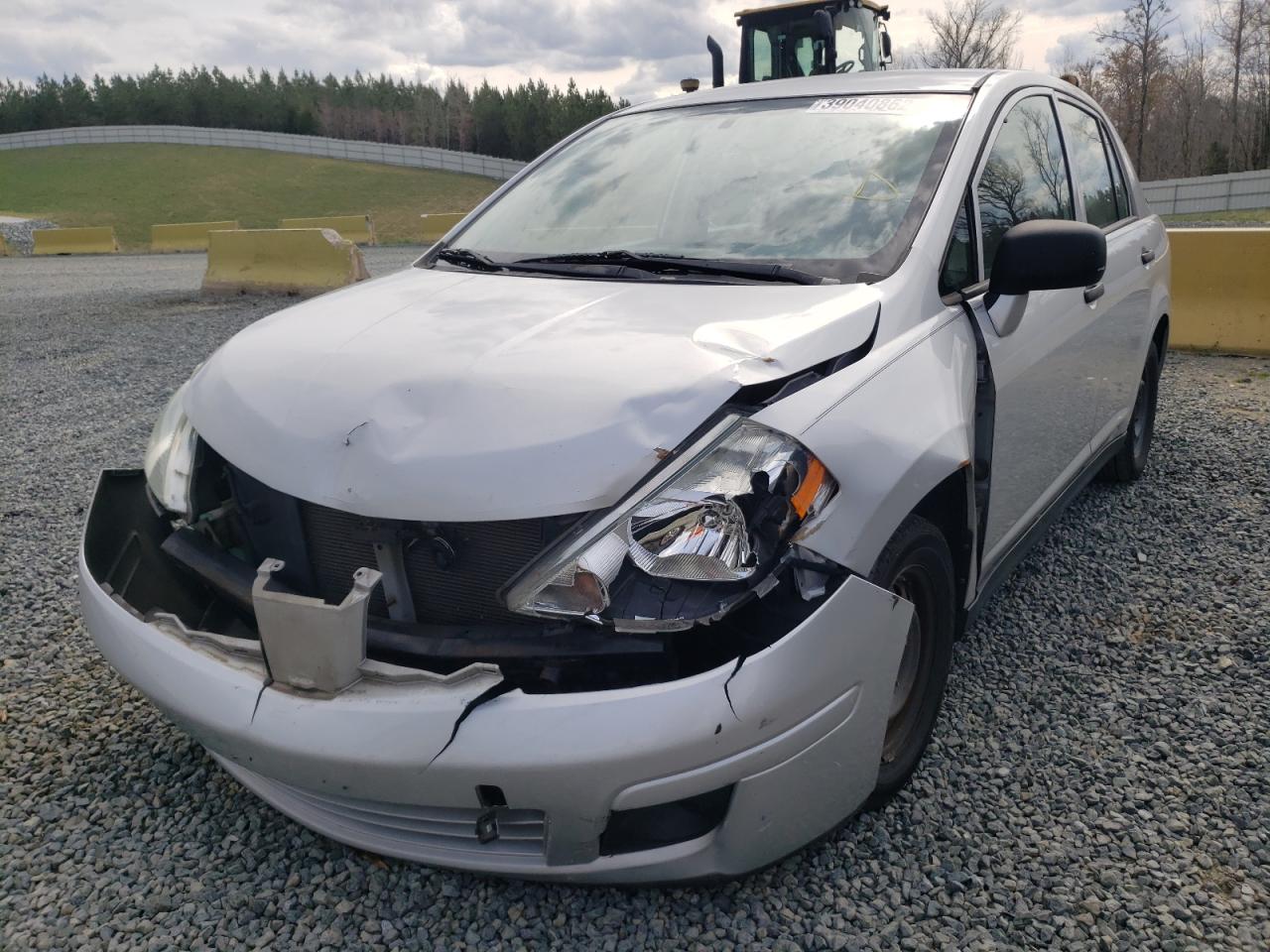 Photo 2 from auction – 2010 NISSAN VERSA S with VIN 3N1CC1AP2AL391584