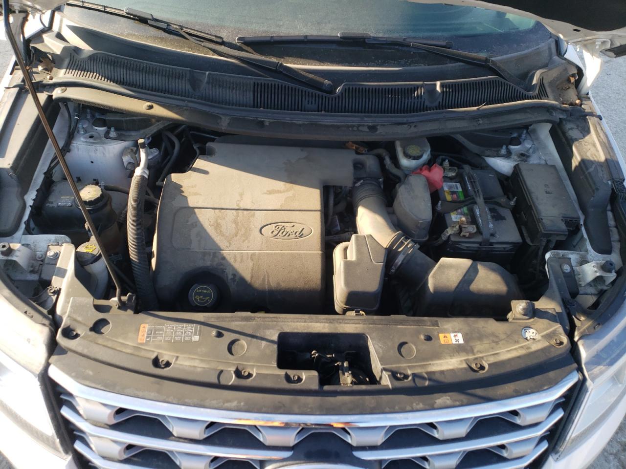 Photo 7 from auction – 2017 FORD EXPLORER L with VIN 1FM5K8F89HGD83091