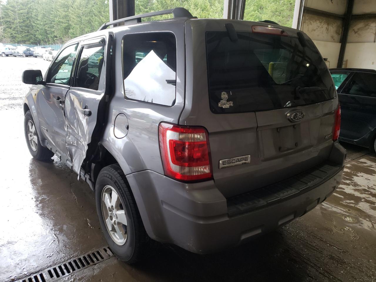 Photo 3 from auction – 2008 FORD ESCAPE XLT with VIN 1FMCU93168KB69011