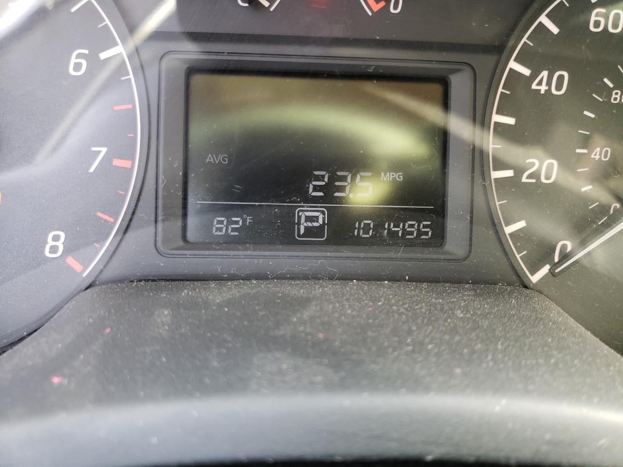 Photo 8 from auction – 2016 NISSAN SENTRA S with VIN 3N1AB7AP7GY256271