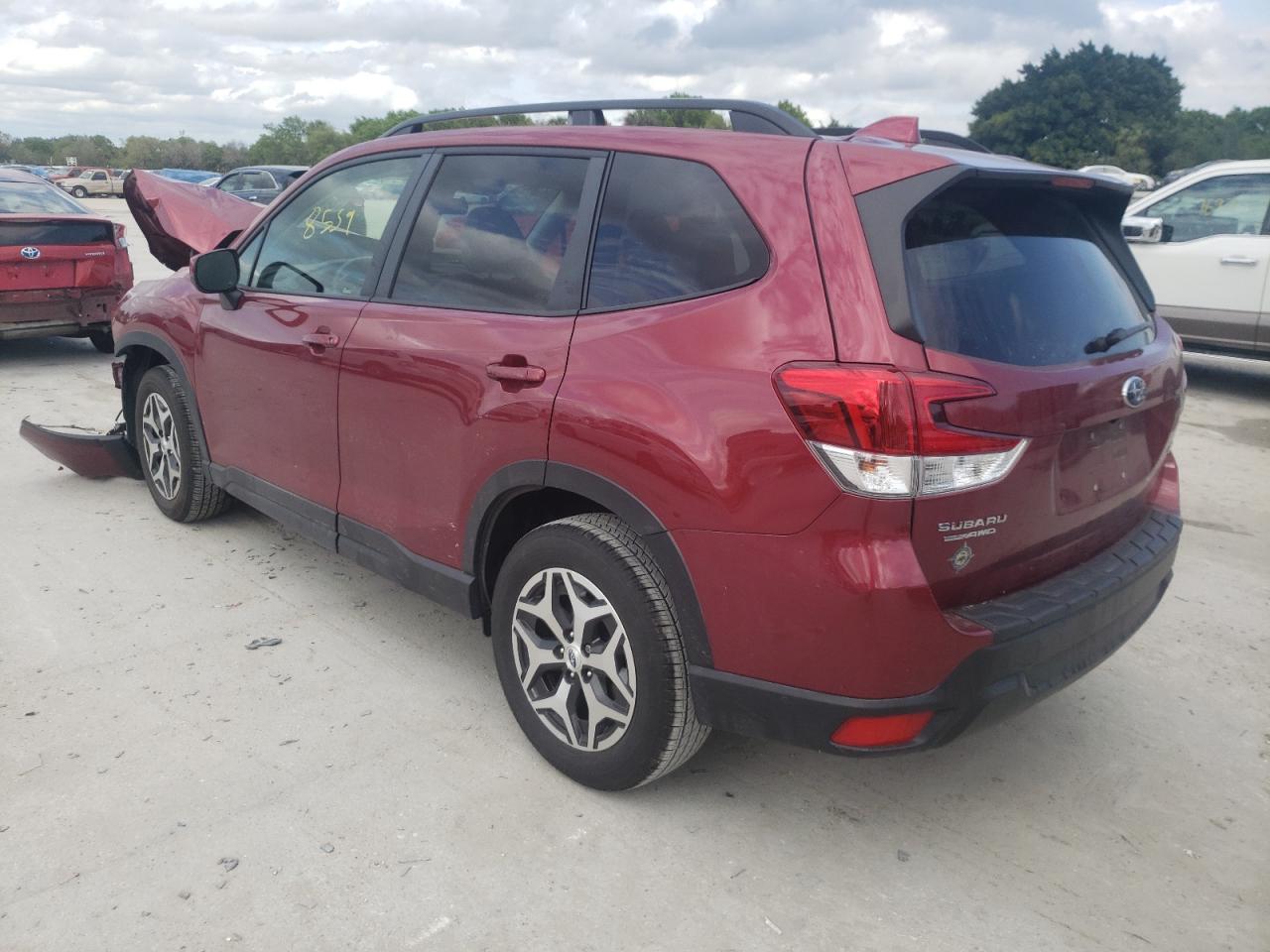 Фото 3 с аукциона – 2019 SUBARU FORESTER P с VIN JF2SKAEC7KH592904
