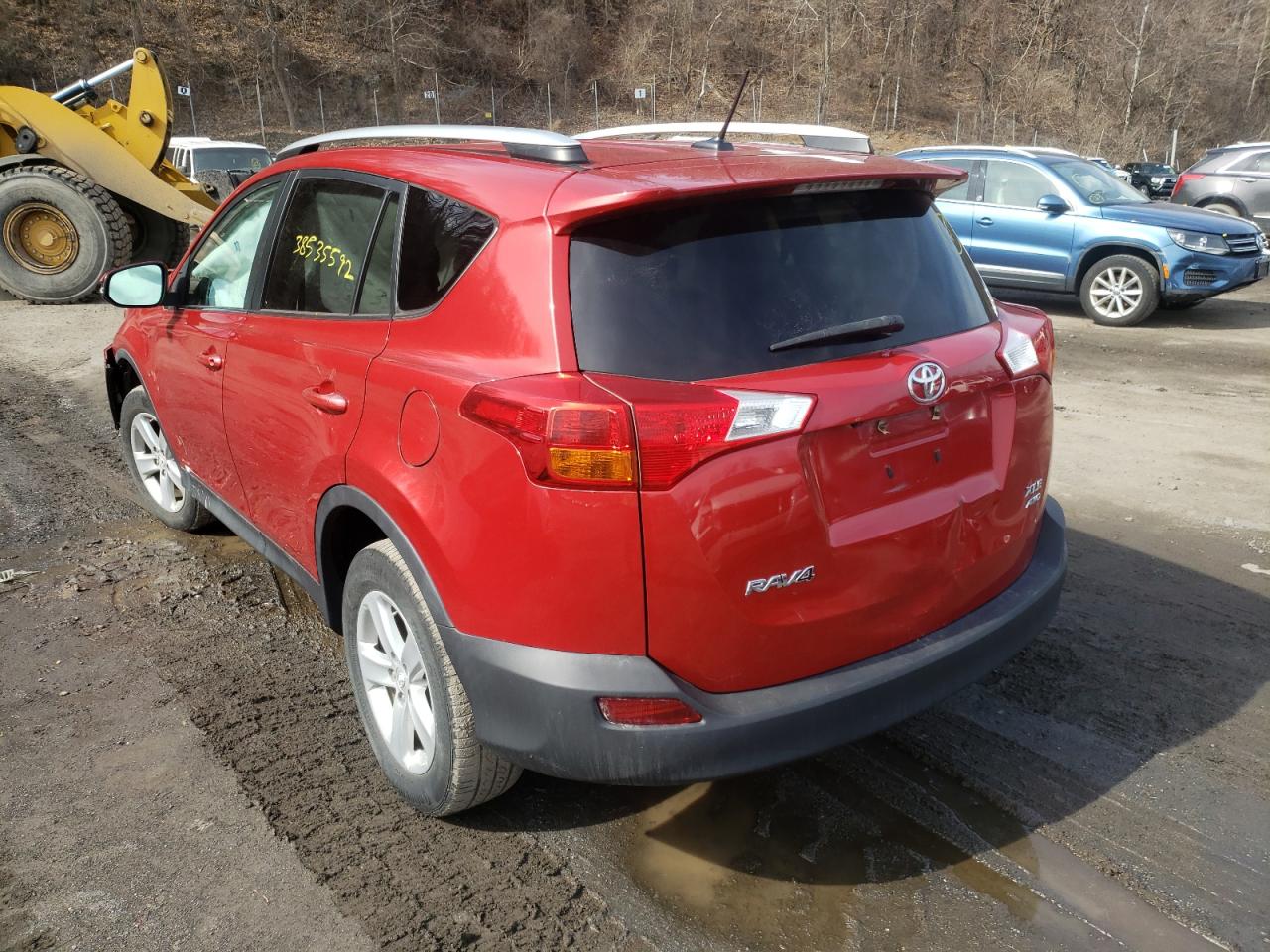 Photo 3 from auction – 2014 TOYOTA RAV4 XLE with VIN 2T3RFREV0EW126067