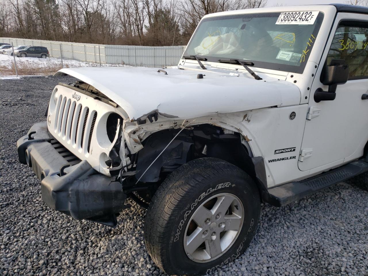 Photo 9 from auction – 2014 JEEP WRANGLER S with VIN 1C4AJWAGXEL313076