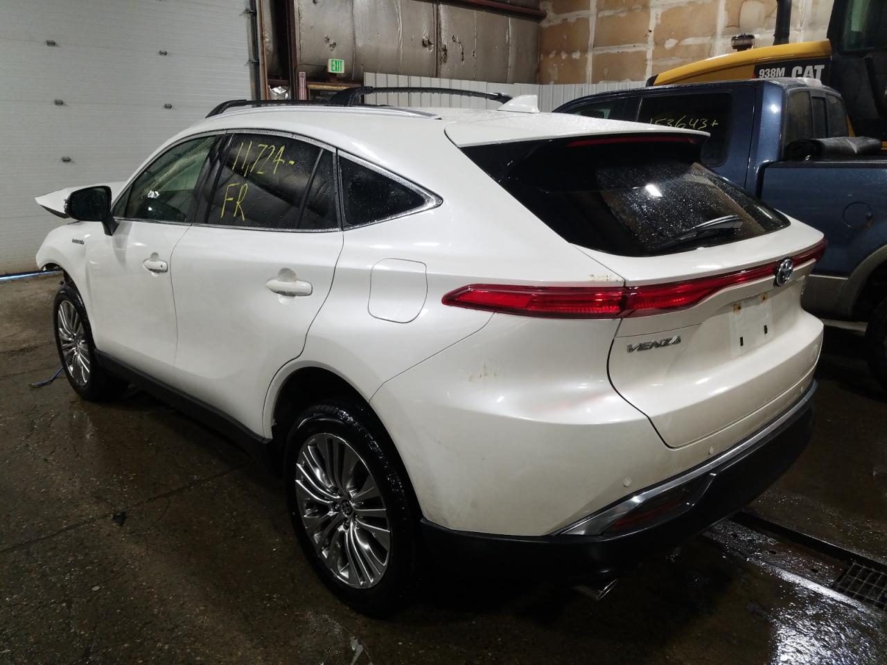 Photo 3 from auction – 2021 TOYOTA VENZA LE with VIN JTEAAAAH4MJ001689