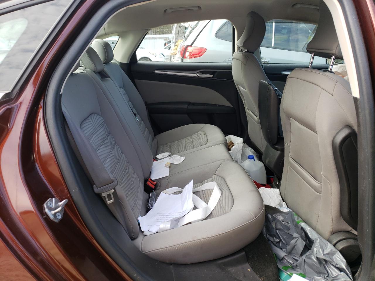 Photo 6 from auction – 2016 FORD FUSION S with VIN 3FA6P0G78GR378009