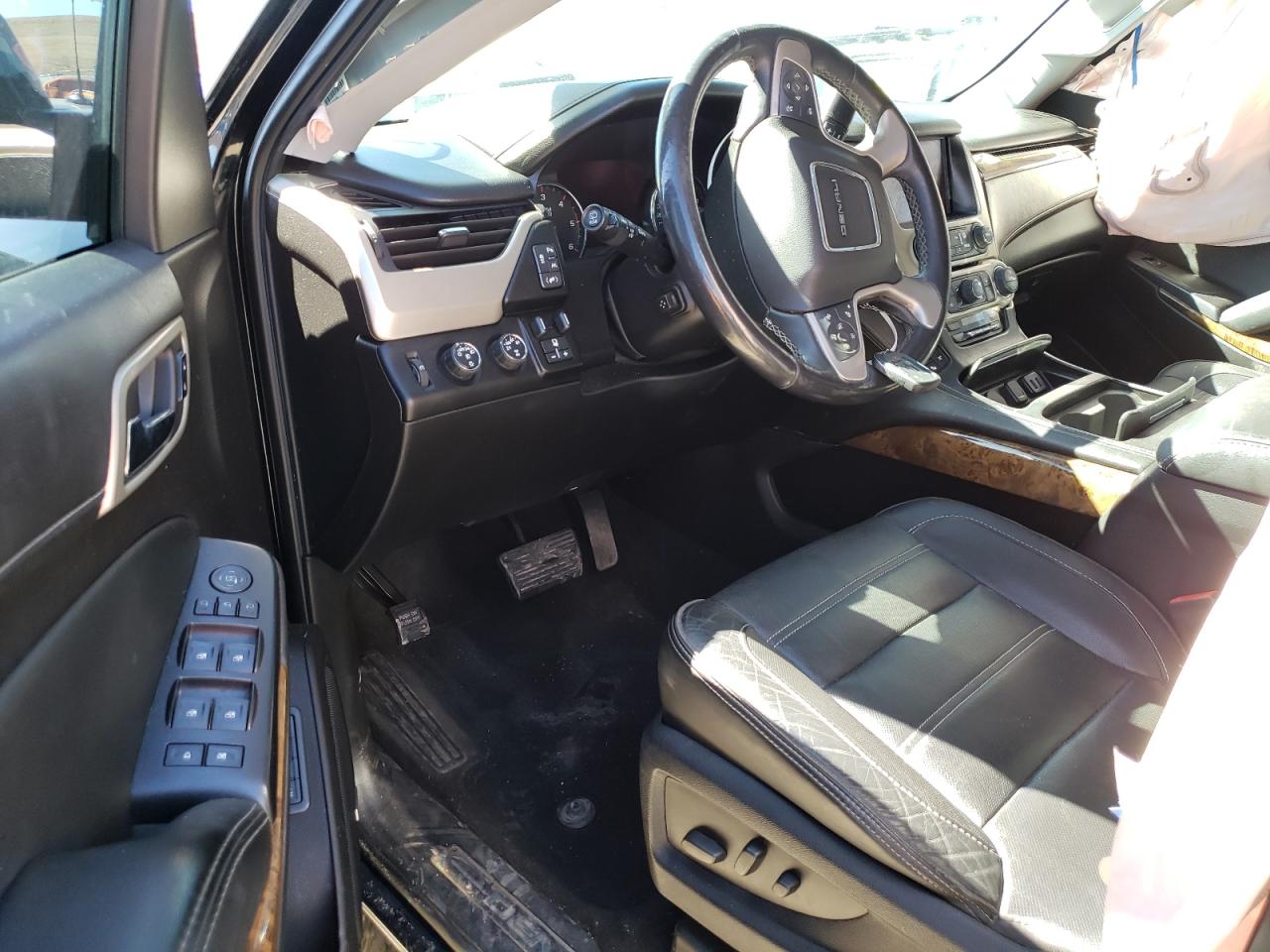 Photo 9 from auction – 2016 GMC YUKON DENA with VIN 1GKS2CKJ0GR185882