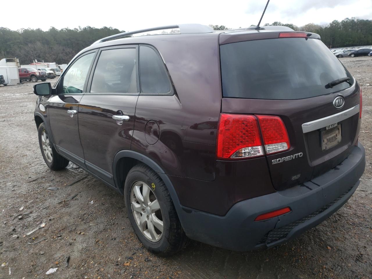 Photo 13 from auction – 2011 KIA SORENTO BA with VIN 5XYKT4A17BG040748