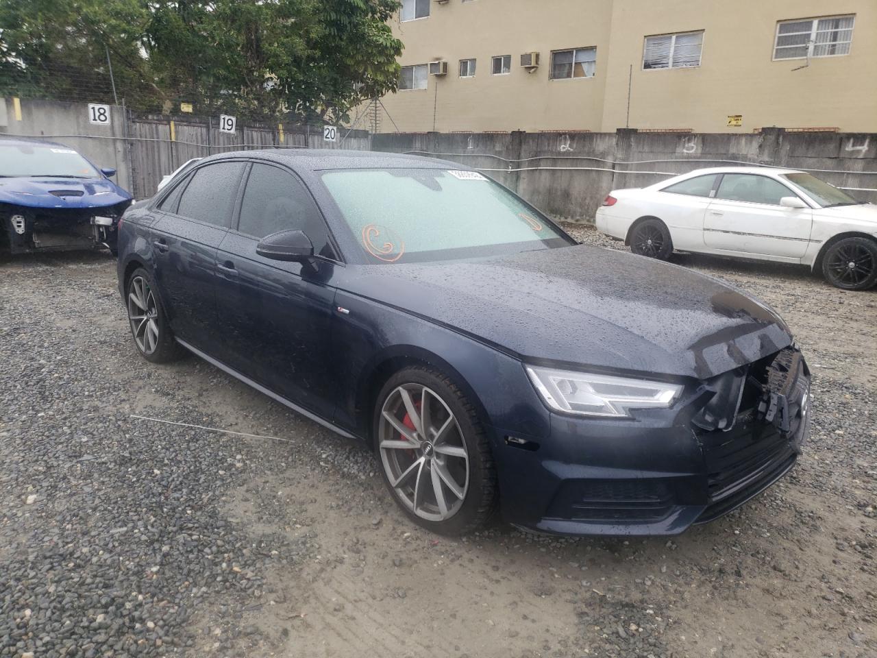 AUDI A4 PREMIUM 2018 z numerem VIN WAUENAF43JA124411 - Zdjęcie z aukcji