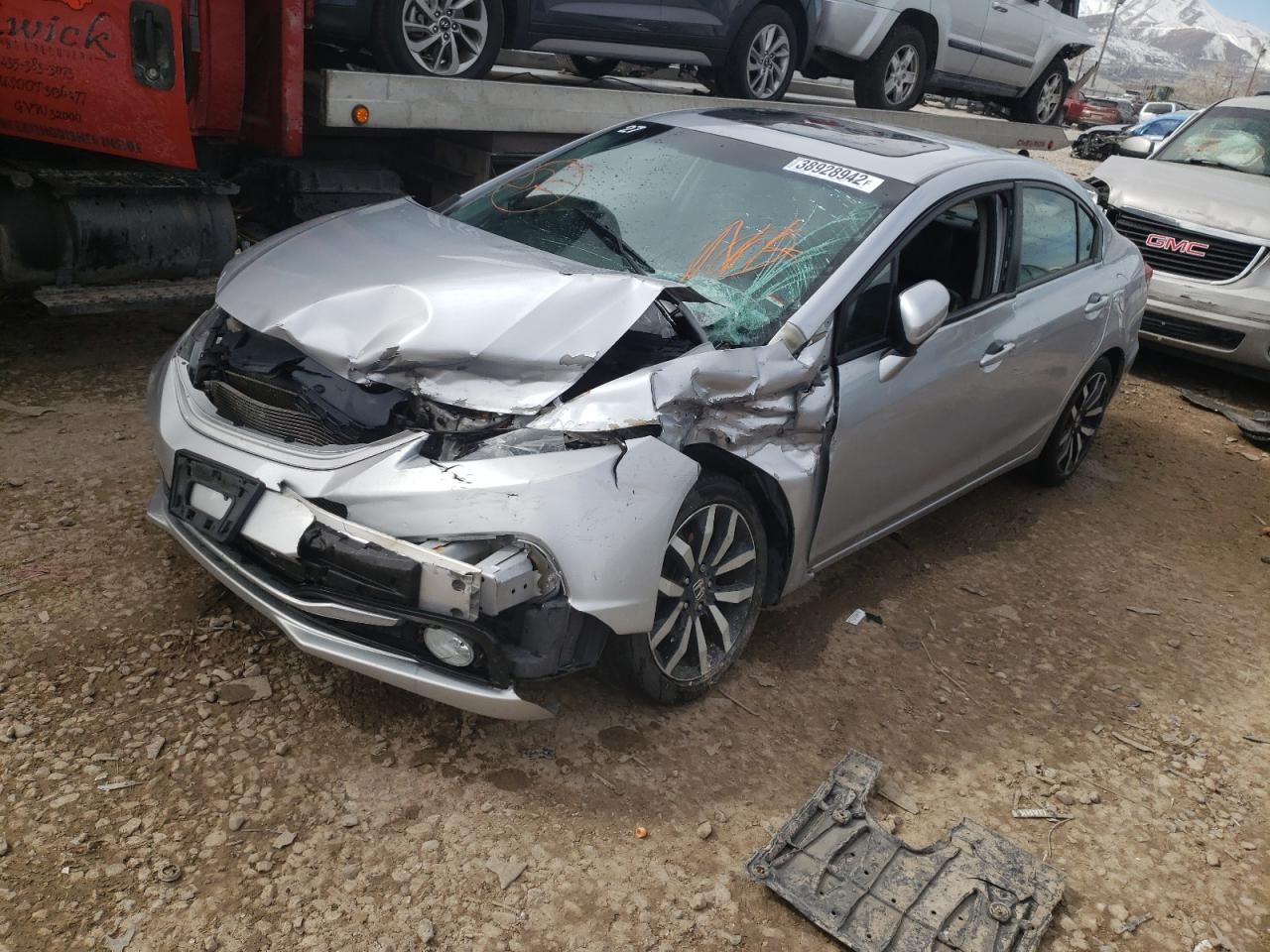 Photo 2 from auction – 2015 HONDA CIVIC EXL with VIN 2HGFB2F99FH537803