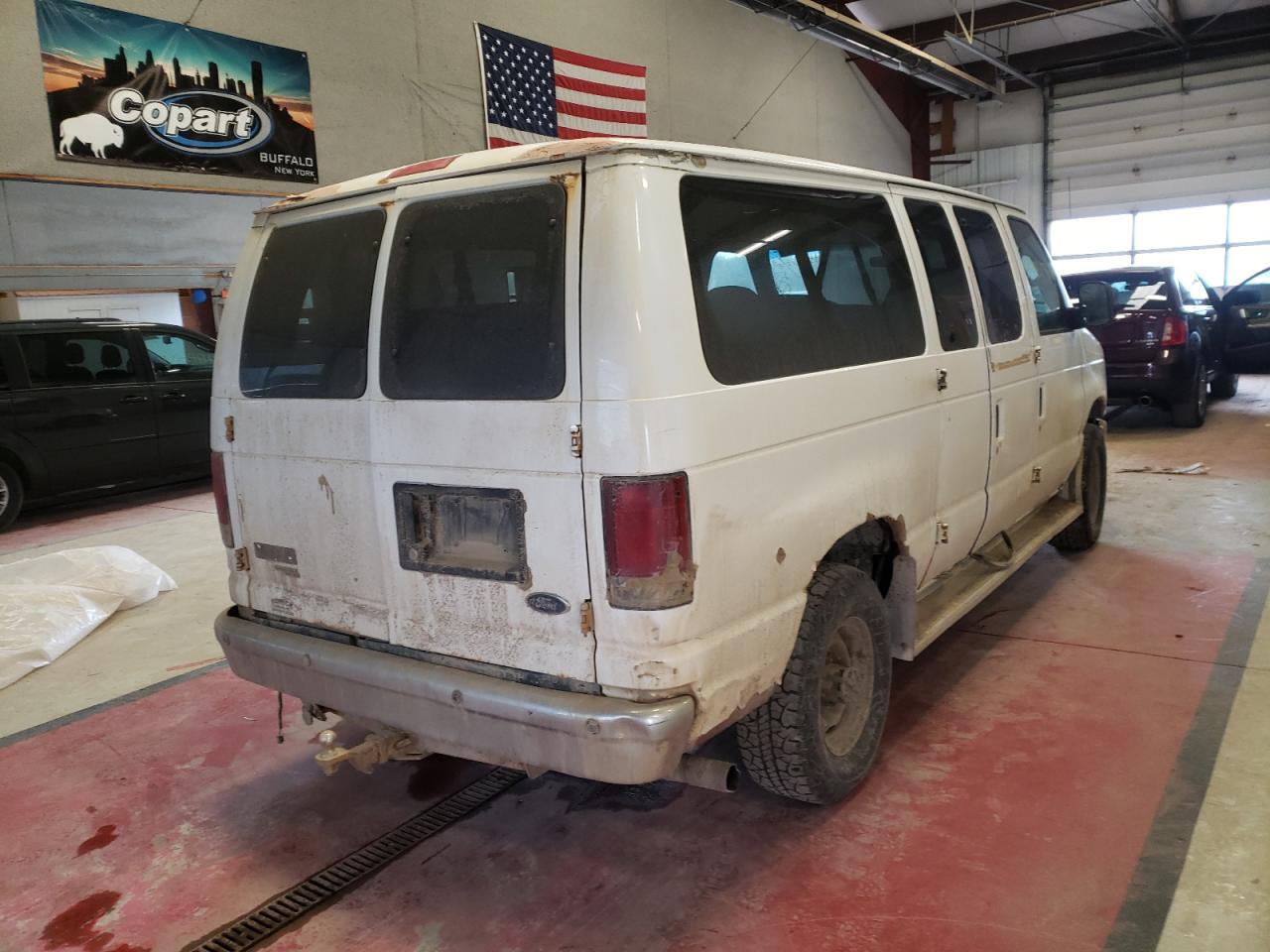 Photo 4 from auction – 2008 FORD ECONOLINE with VIN 1FBNE31L28DA53051