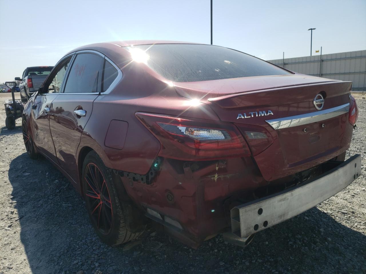 Photo 3 from auction – 2017 NISSAN ALTIMA 2.5 with VIN 1N4AL3AP7HC483964